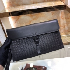 Mens Bottega Veneta Clutch Bags